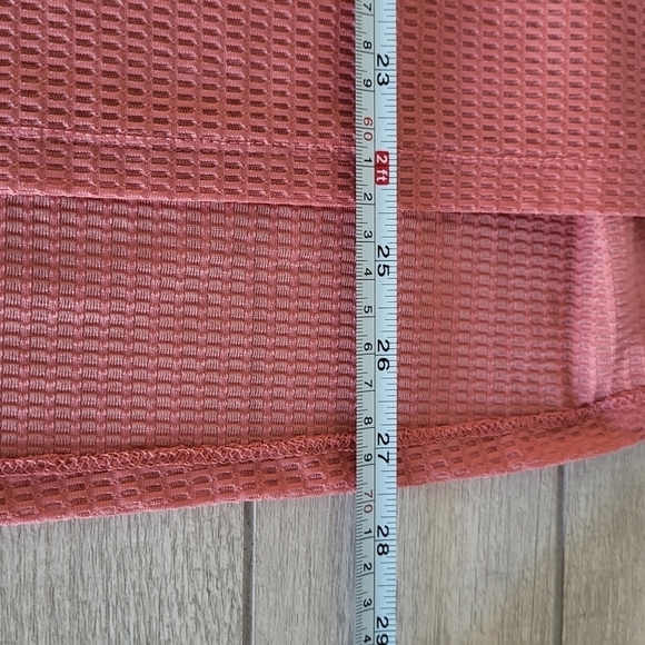 Ideology Waffle Pattern Athletic High Lo Crew Neck Top - Picture 6 of 8